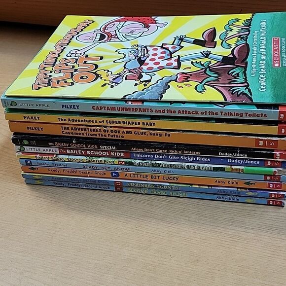 11 Scholastic Books, Captain Underpants, Ready Freddy, Tge Bailey School Kids - Picture 14 of 15